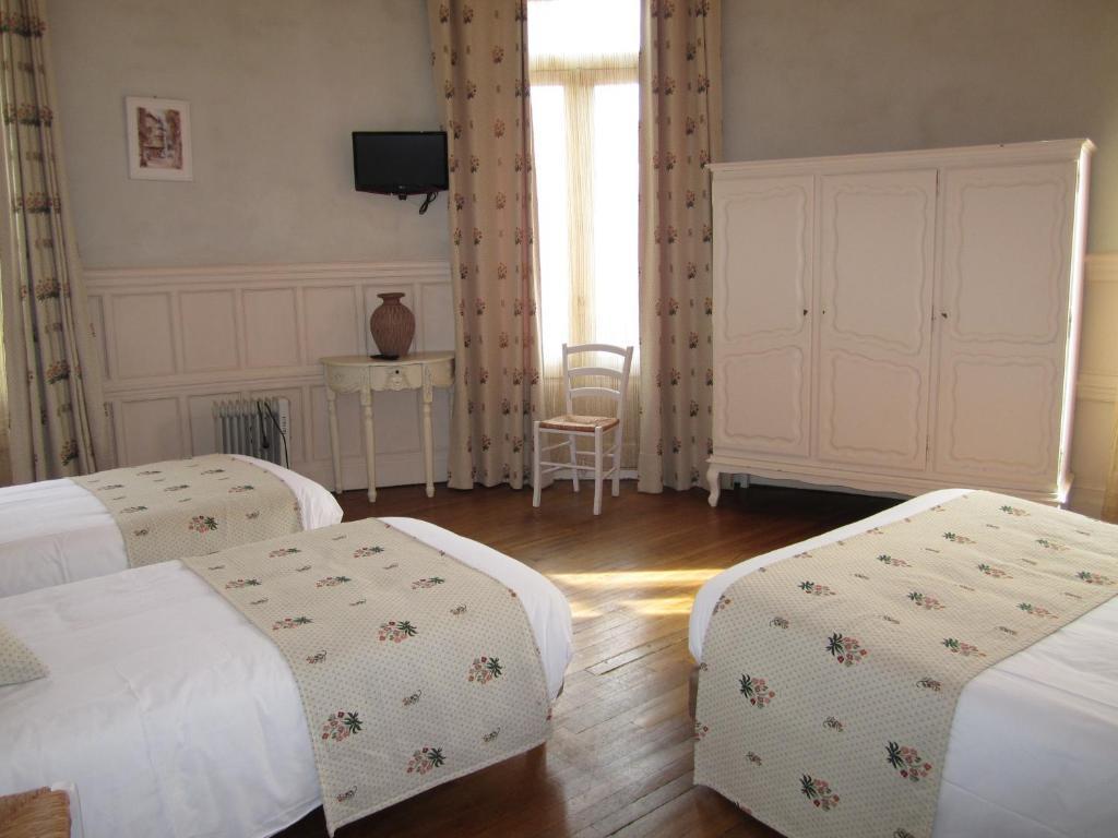 Hotel Arlequin Troyes Quarto foto