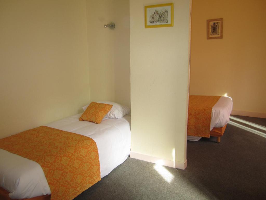 Hotel Arlequin Troyes Quarto foto