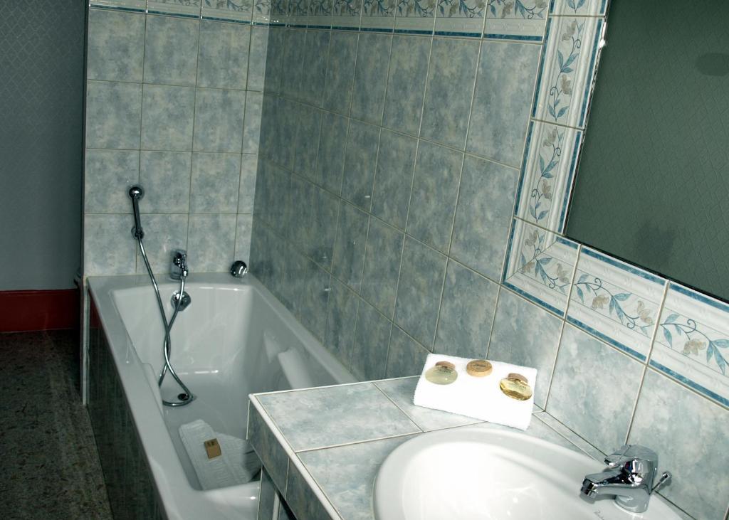 Hotel Arlequin Troyes Quarto foto